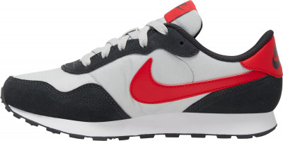 nike md runner valiant