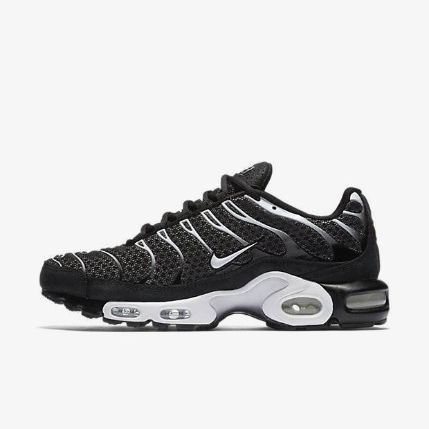 nikelab air max plus