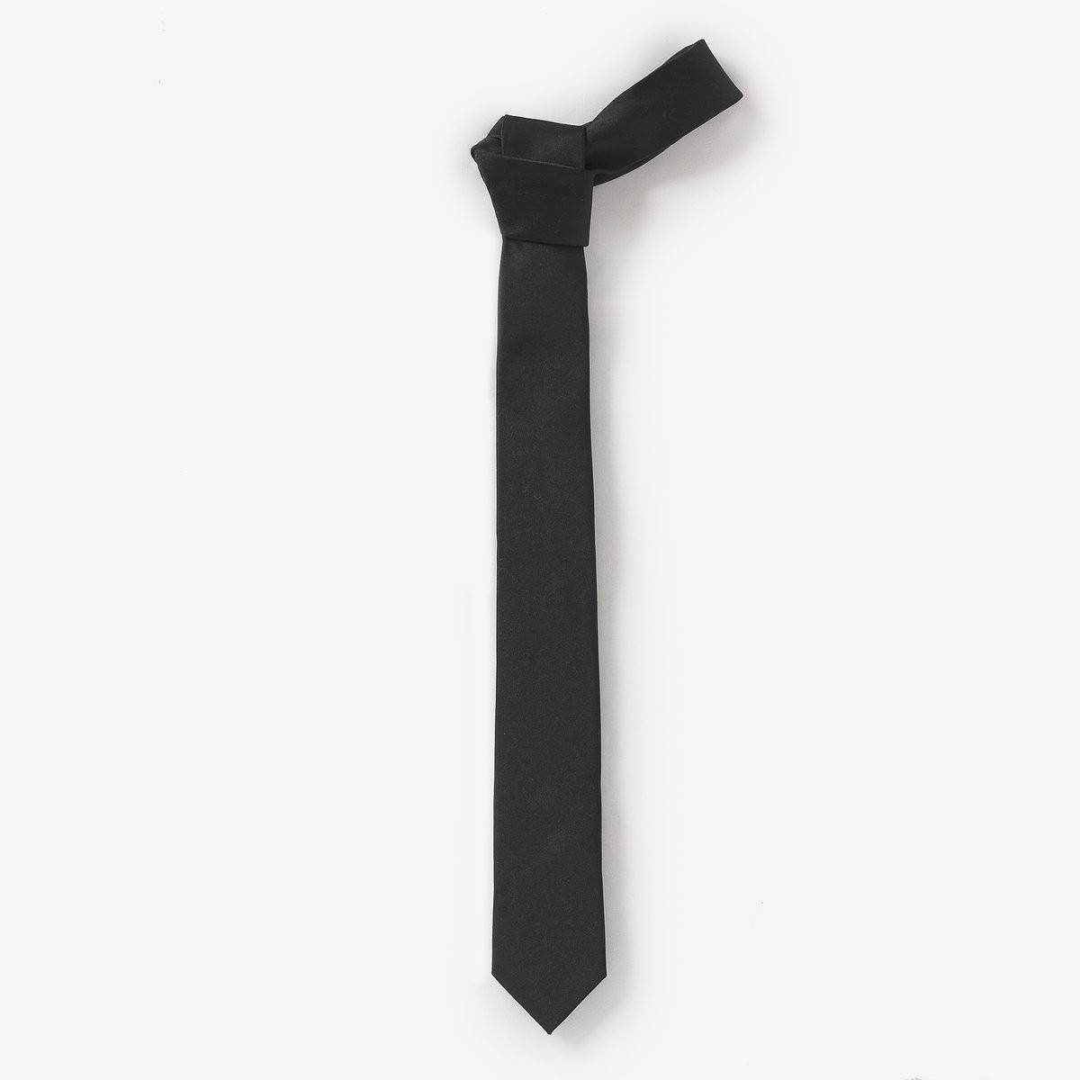 Узкий женский галстук
