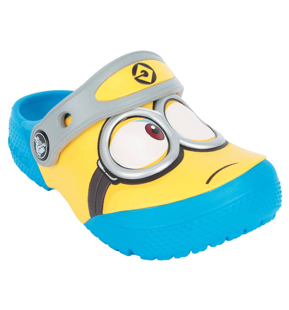 Crocs minions deals clog