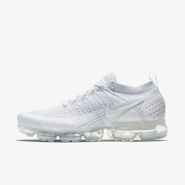 Nike air vapormax store flyknit 2 near me