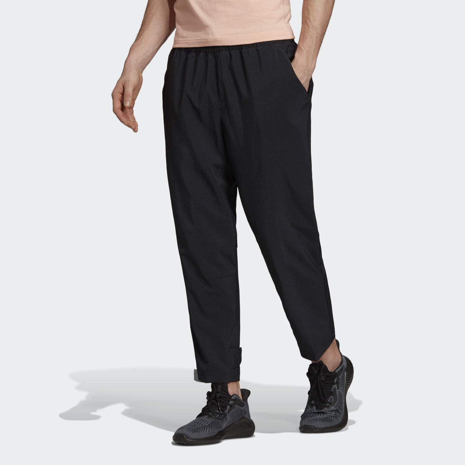 Брюки adidas Woven Pant