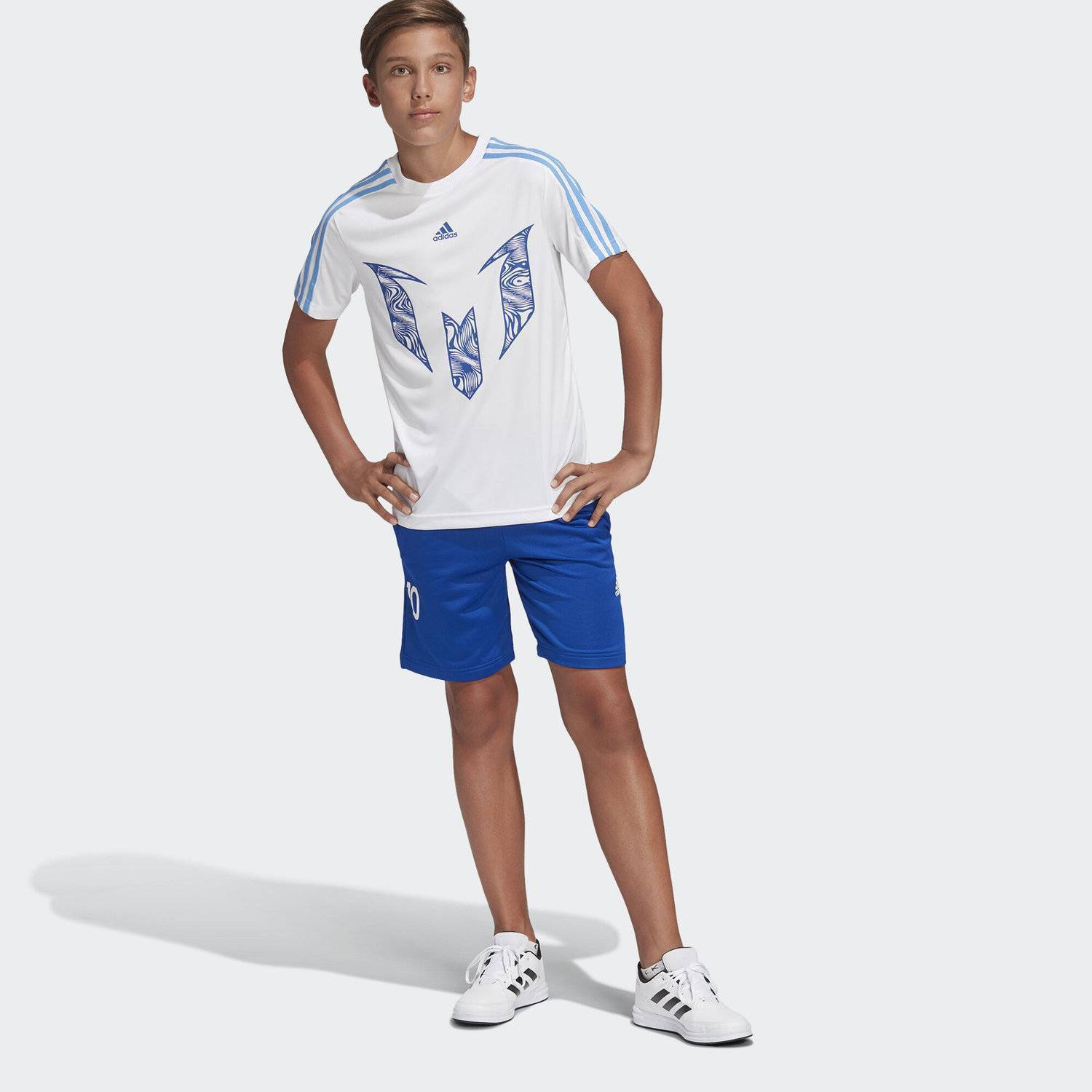 Футболка шорты можно. Шорты adidas Messi мальчиков. Adidas Sportswear шорты и футболка комплект. Шорты adidas и футболка адидас. Шорты и футболка адидас мужские комплект.
